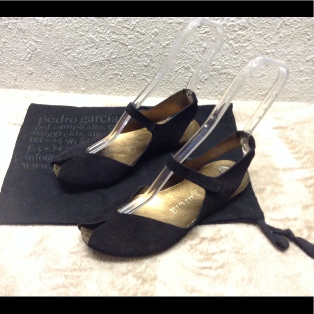 Pedro Garcia ankle strap sandals black 38